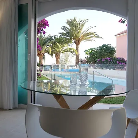 ホテル Mar Y Playa Sea Views プラヤ・デル・イングレス