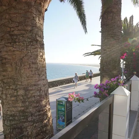 Mar Y Playa Sea Views Appartamento *